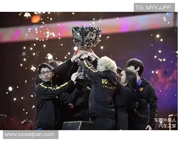 FPX战队在DOTA2赛场上的迅速变革与未来发展趋势分析 FPX战队在DOTA2赛场上的迅速变革与未来发展趋势分析